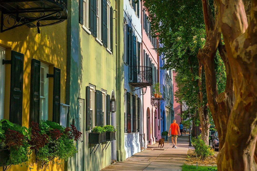 Discover Charlestons Iconic Rainbow Row Old South Carriage