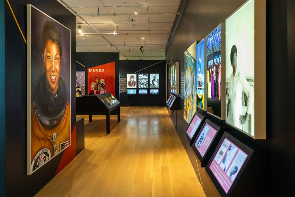nternational African American Museum