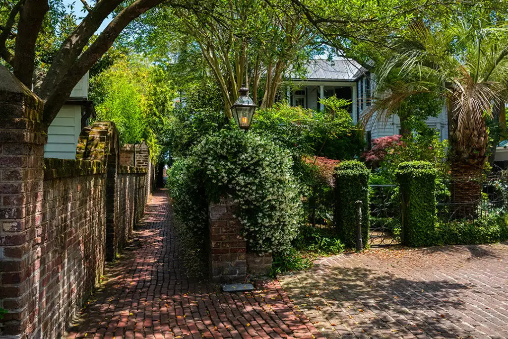 Stoll’s Alley